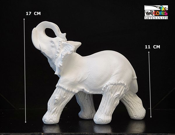 Elefante talhado 17cm Cod 12354